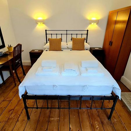 Newberry Wood Guesthouse Ilfracombe Eksteriør billede