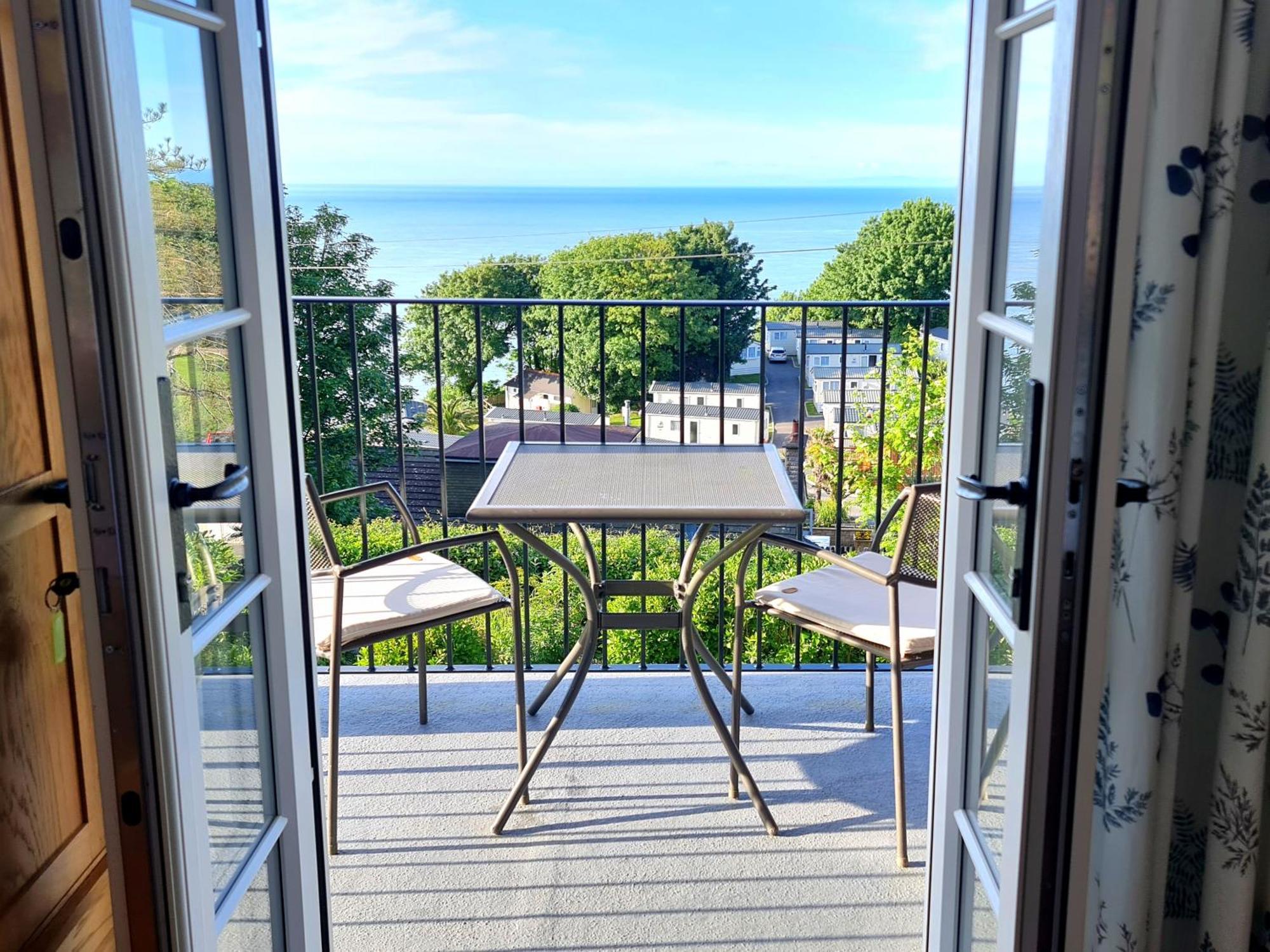 Newberry Wood Guesthouse Ilfracombe Værelse billede