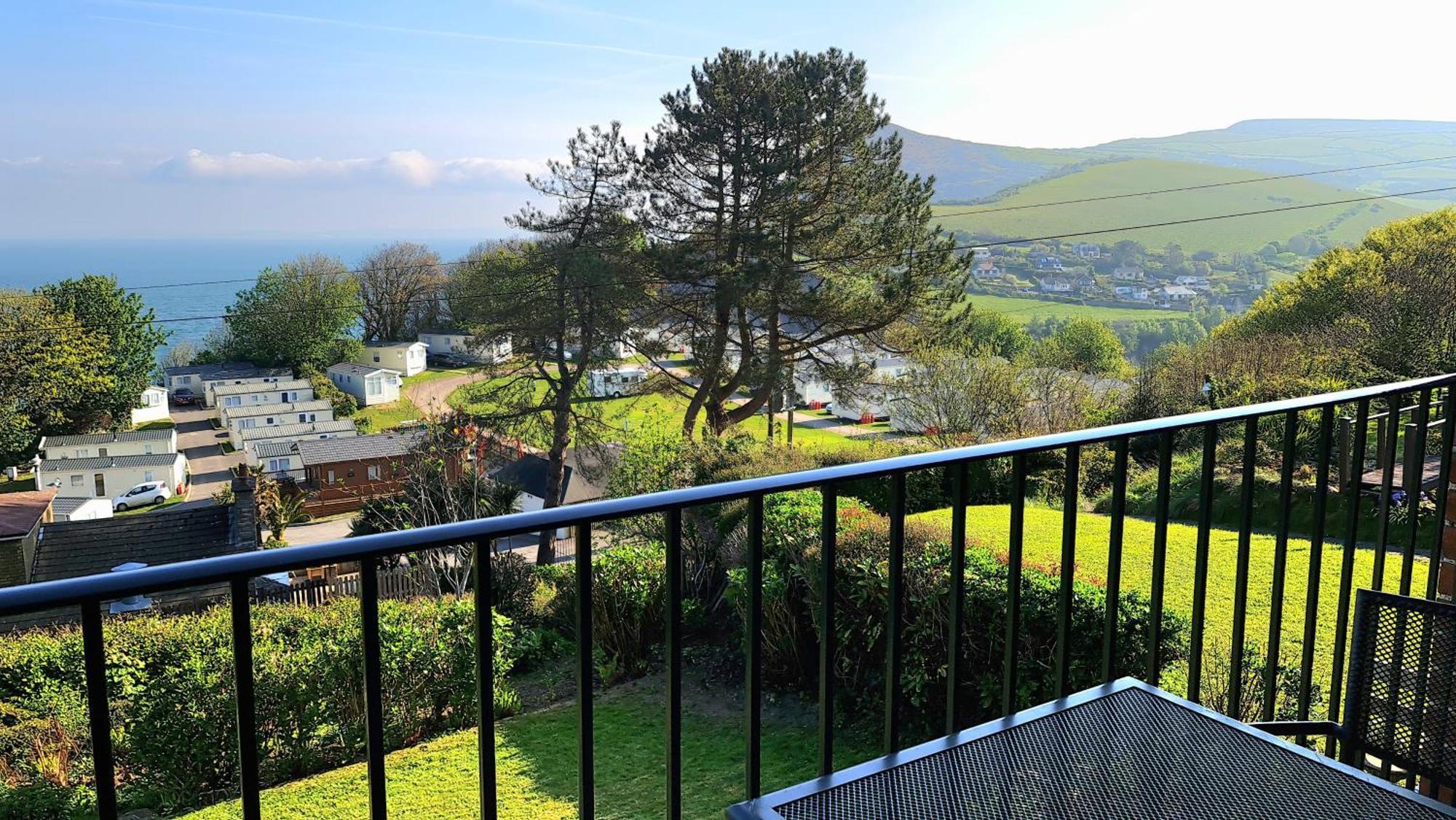 Newberry Wood Guesthouse Ilfracombe Eksteriør billede